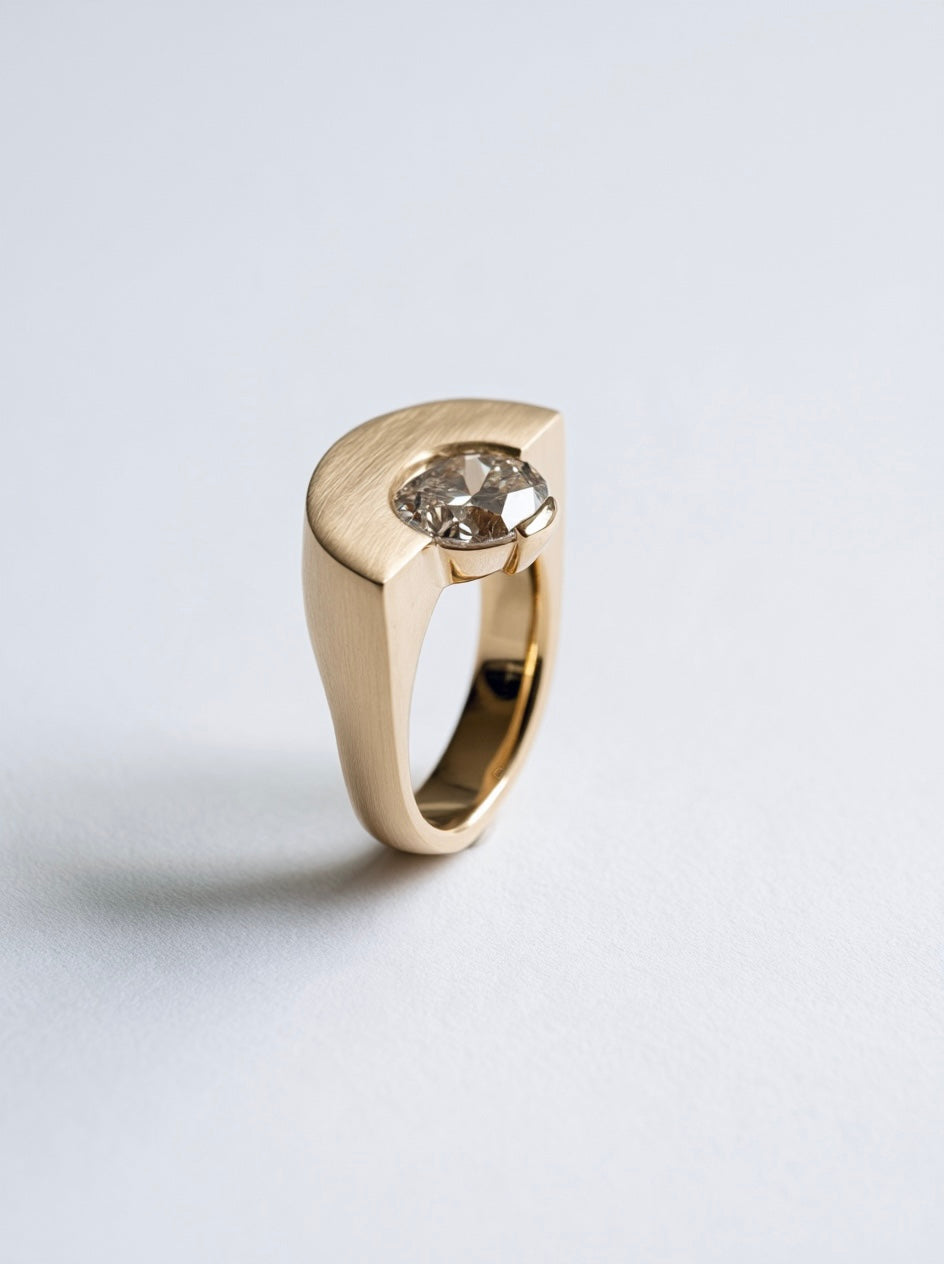 corner champagne ring