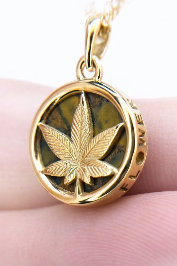 flower pendant