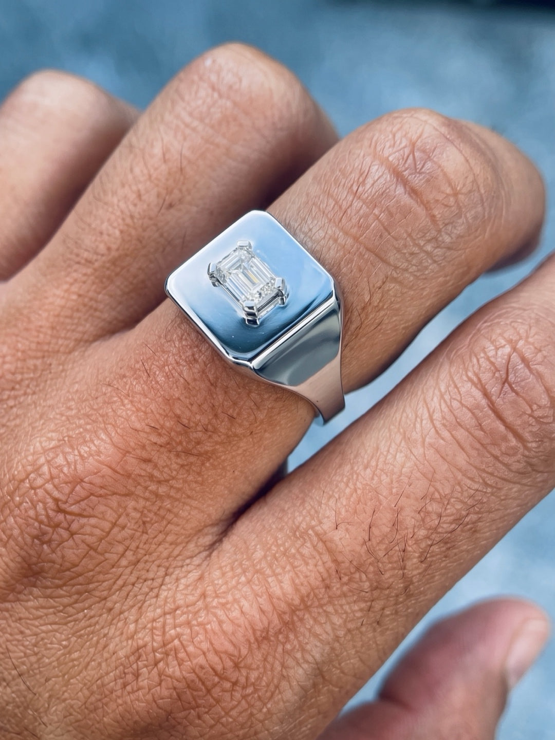 resonance emerald cut ring