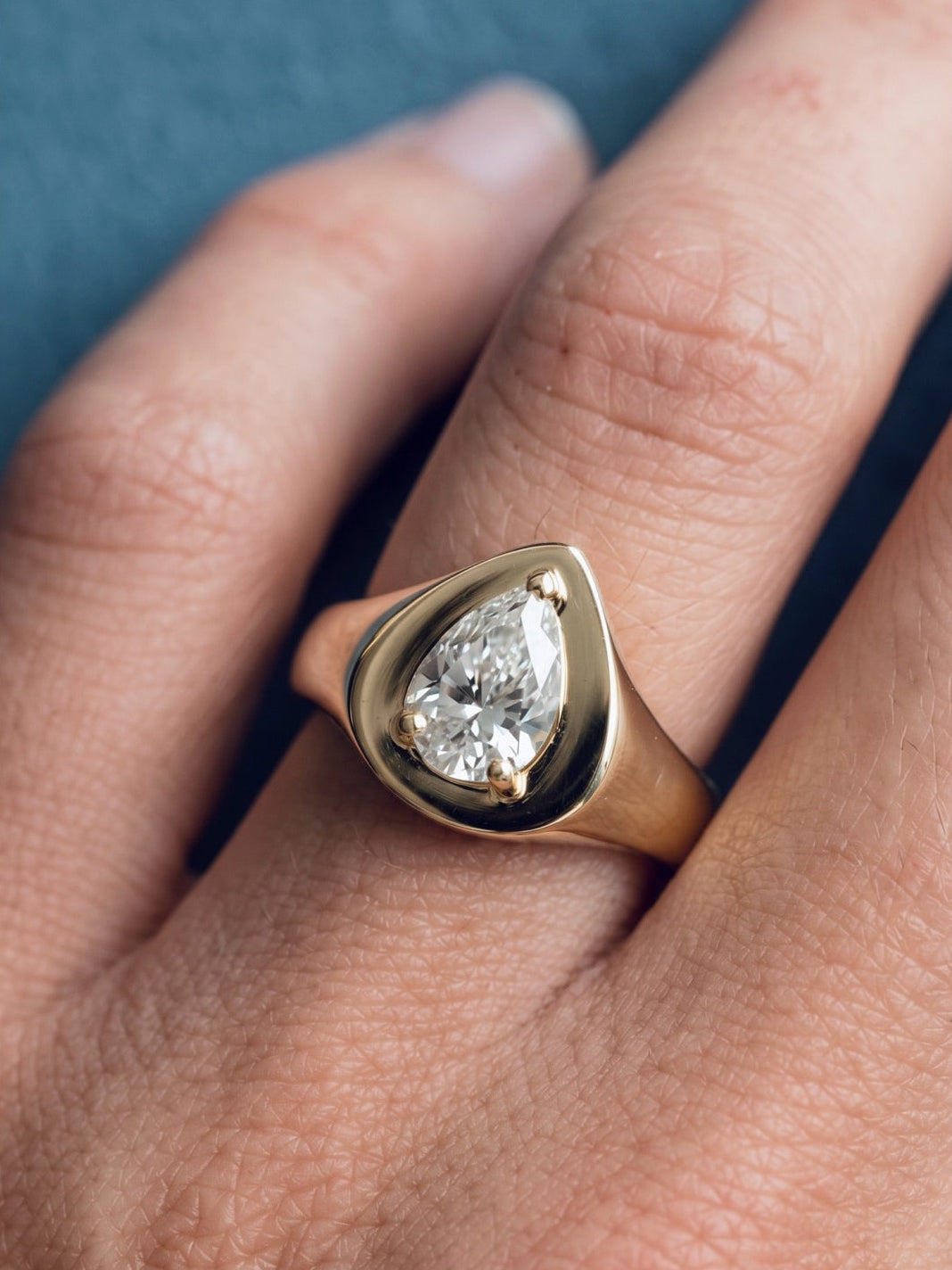 resonance pear ring