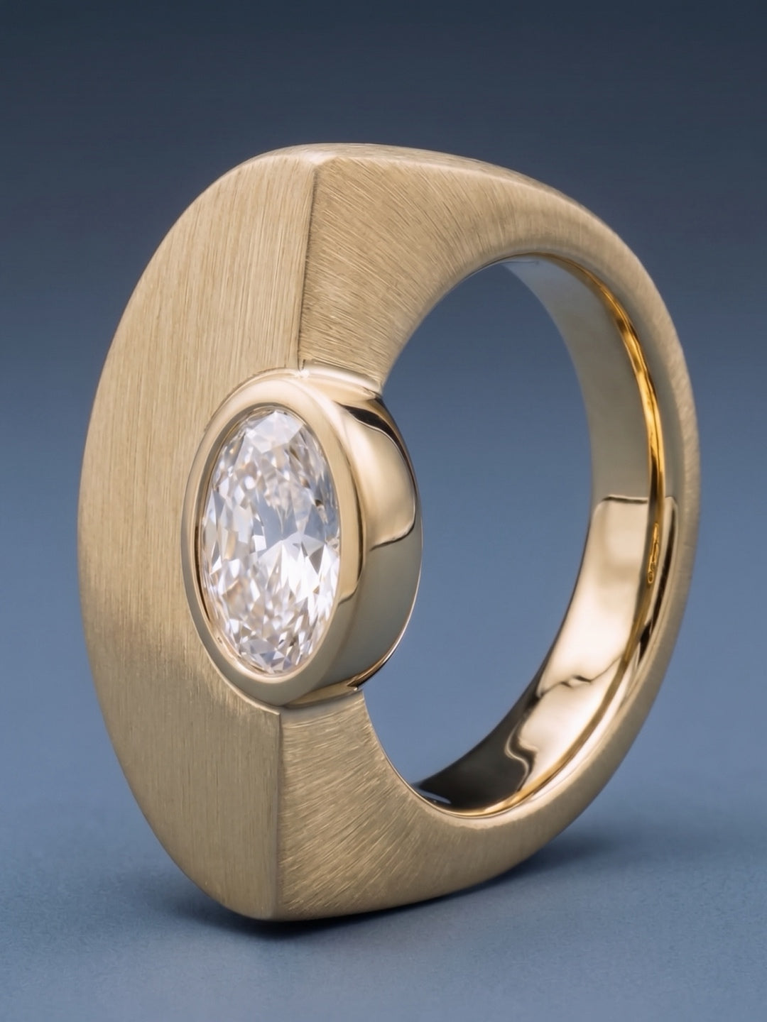 corner ring bezel — product detail