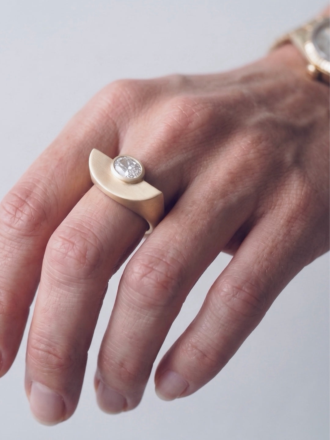 corner ring bezel — product detail