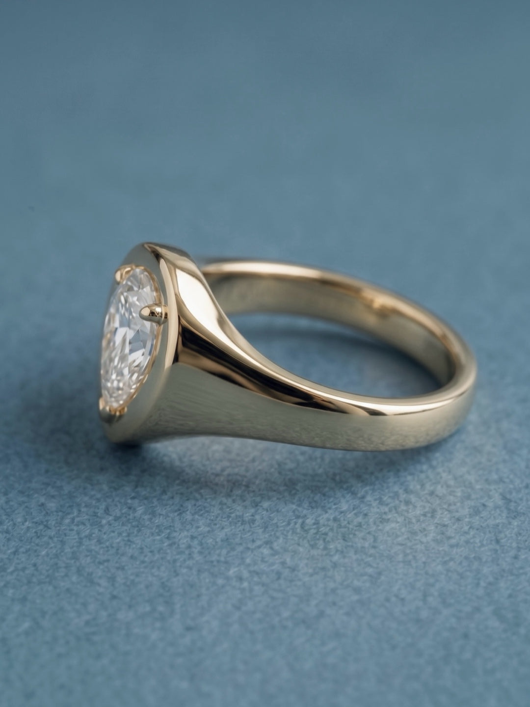 resonance pear ring