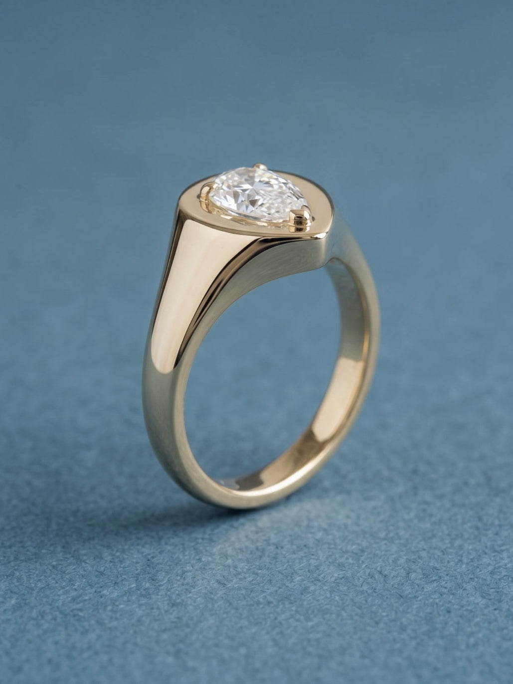 resonance pear ring